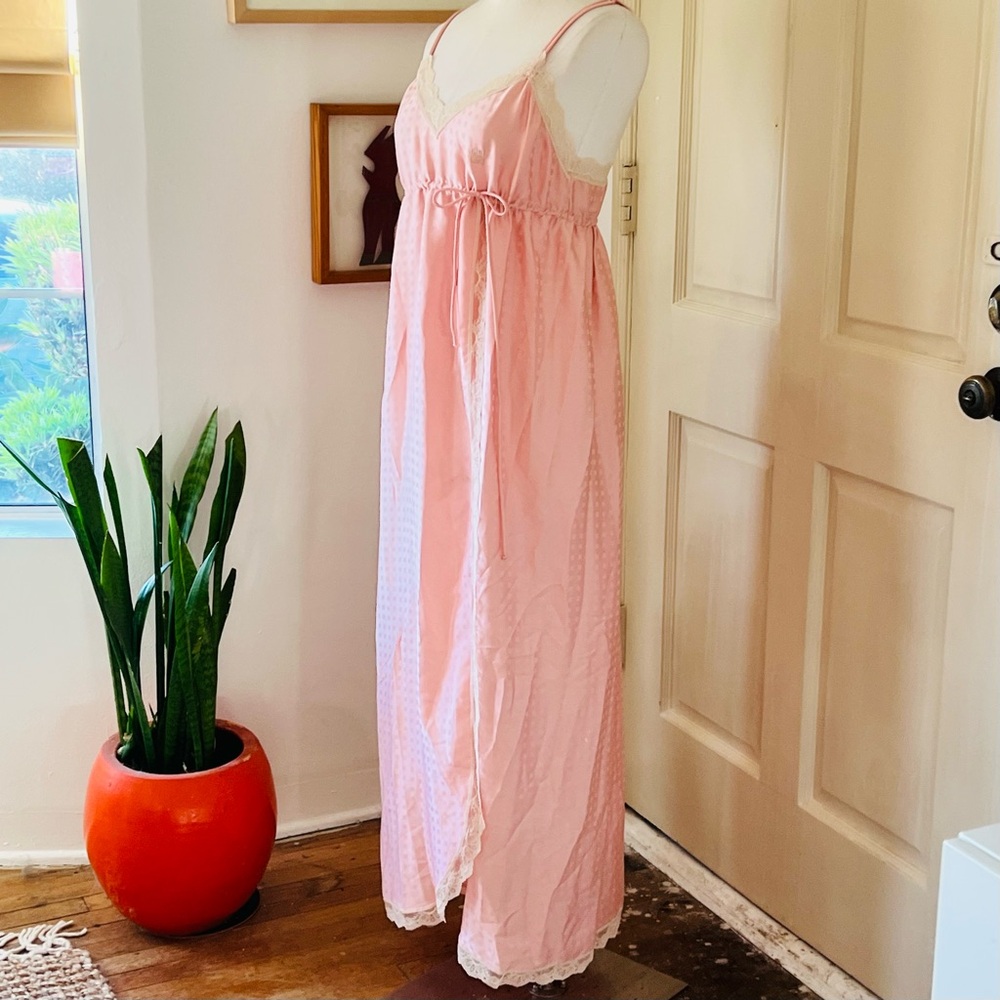 Givenchy Vintage 1990’s Nightgown. - Picture 2 of 9
